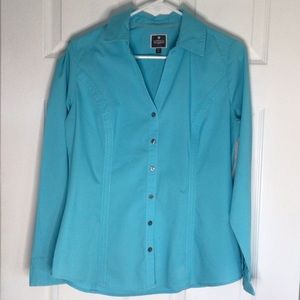 Express Women’s Essential Button Down Up Long Sleeve Work Shirt M Sky Blue